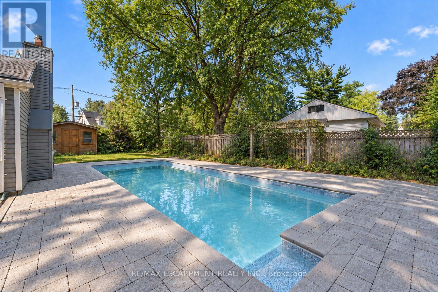 505 Patricia Drive, Oakville, ON