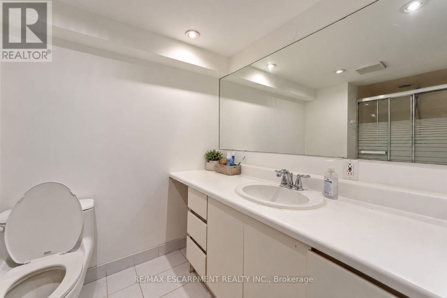 505 Patricia Drive, Oakville, ON