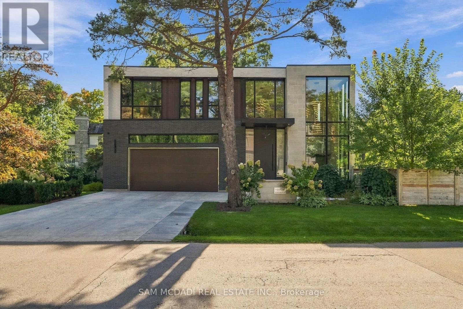 112 Elton Park Road, Oakville, ON