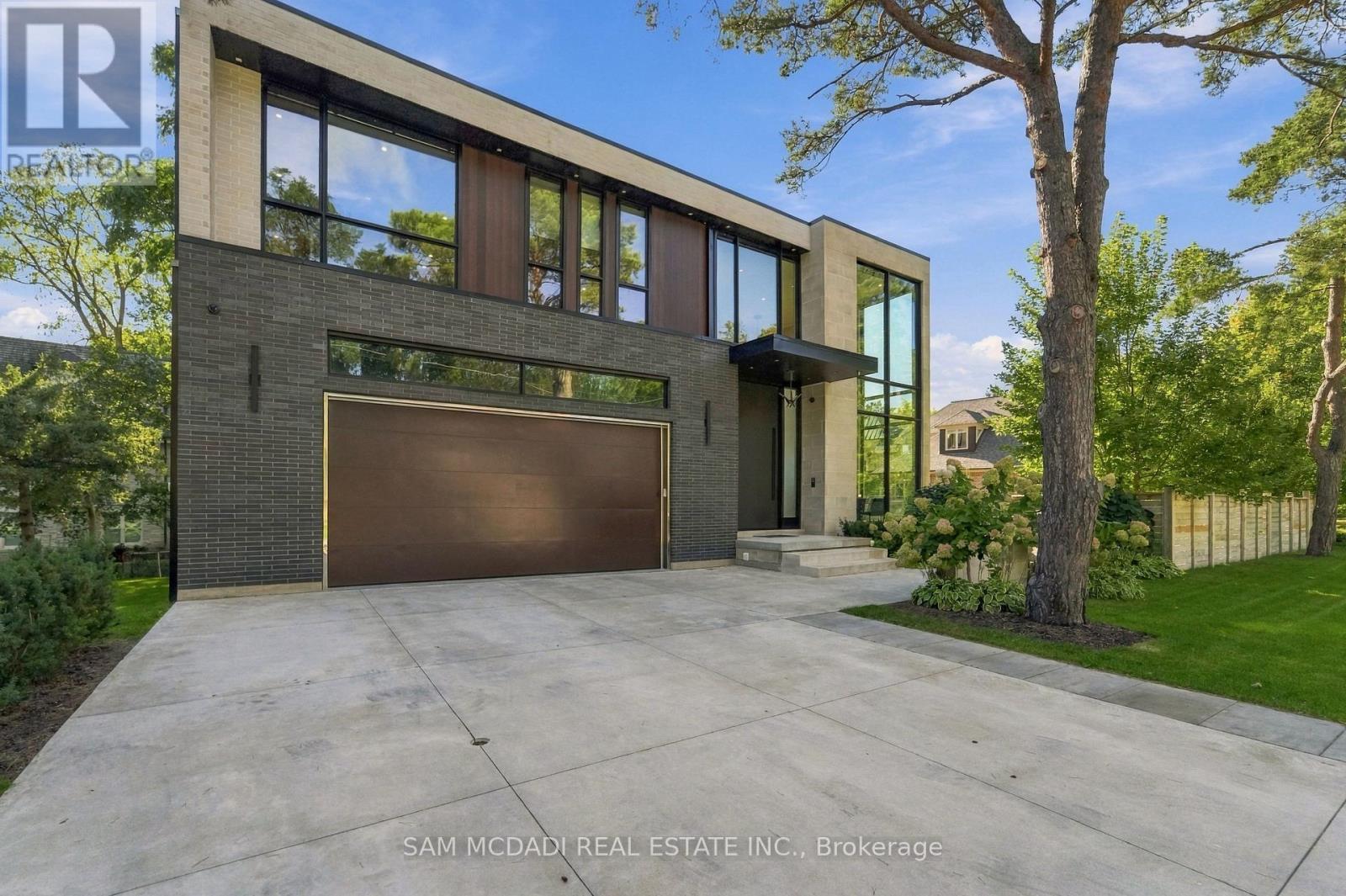 112 Elton Park Road, Oakville, ON