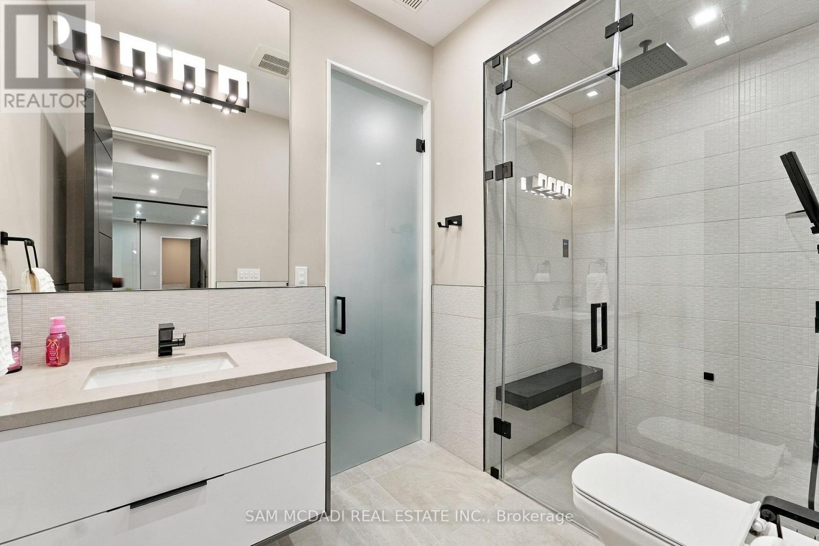 112 Elton Park Road, Oakville, ON