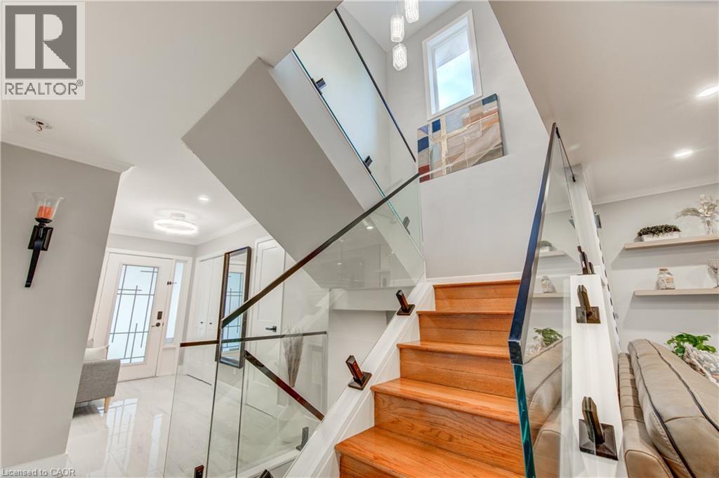 31 Tynemouth Drive, London, ON