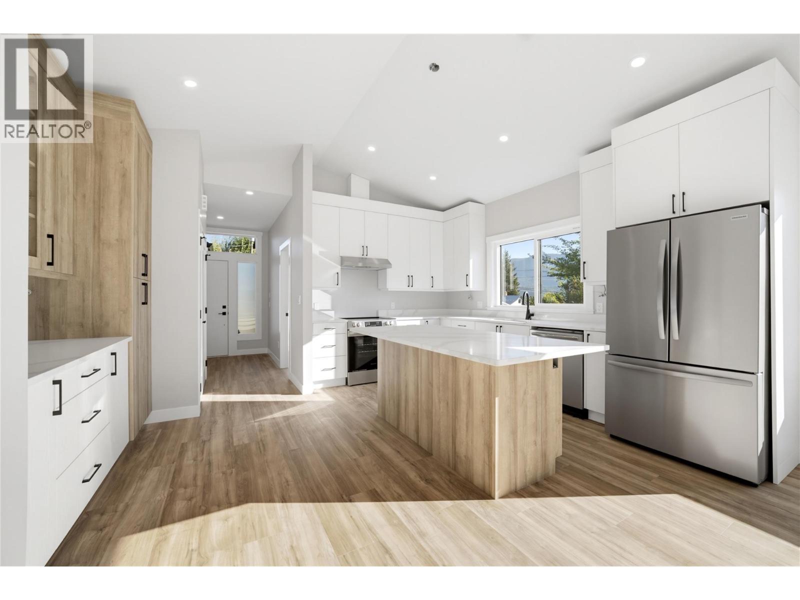 186 Salmon Arm Drive, Enderby, BC