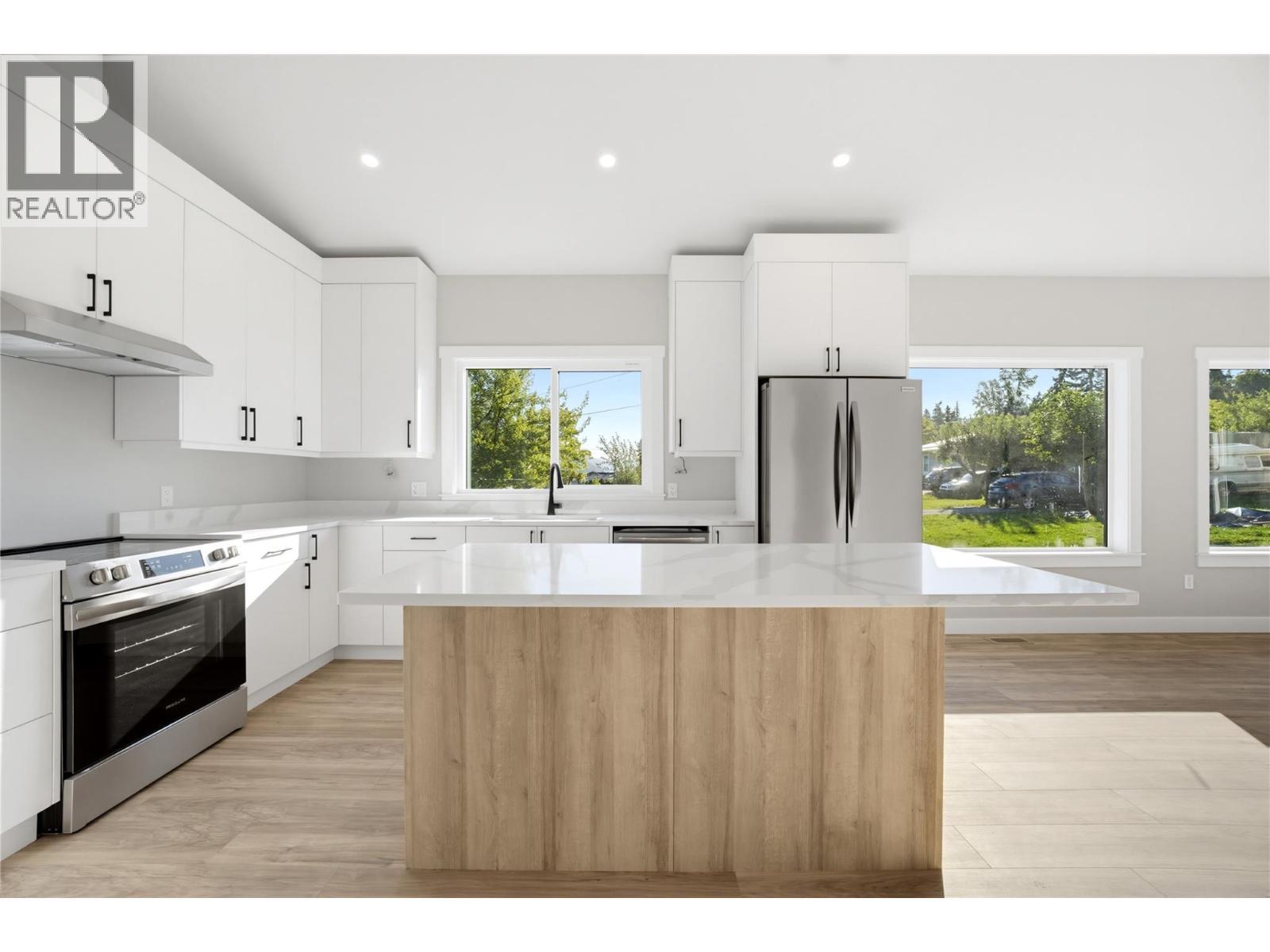 186 Salmon Arm Drive, Enderby, BC