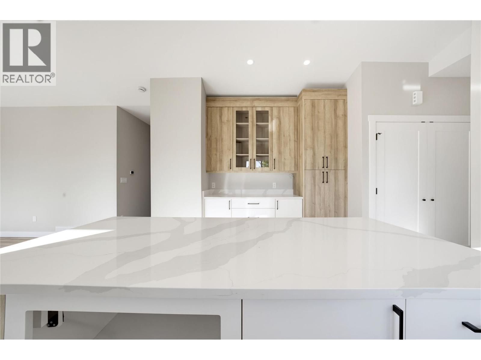 186 Salmon Arm Drive, Enderby, BC
