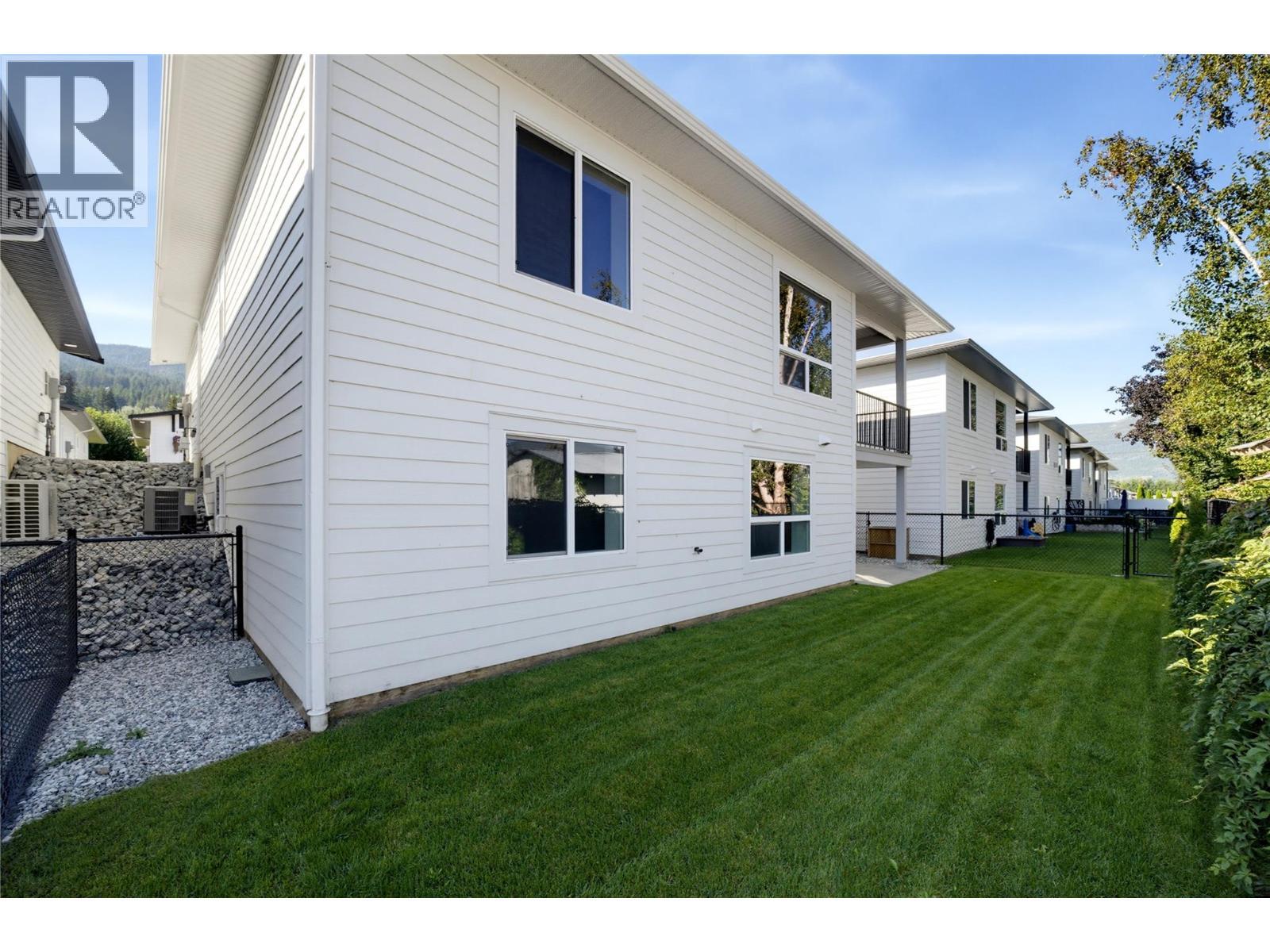 1840 10 Street Sw Unit# 9, Salmon Arm, BC