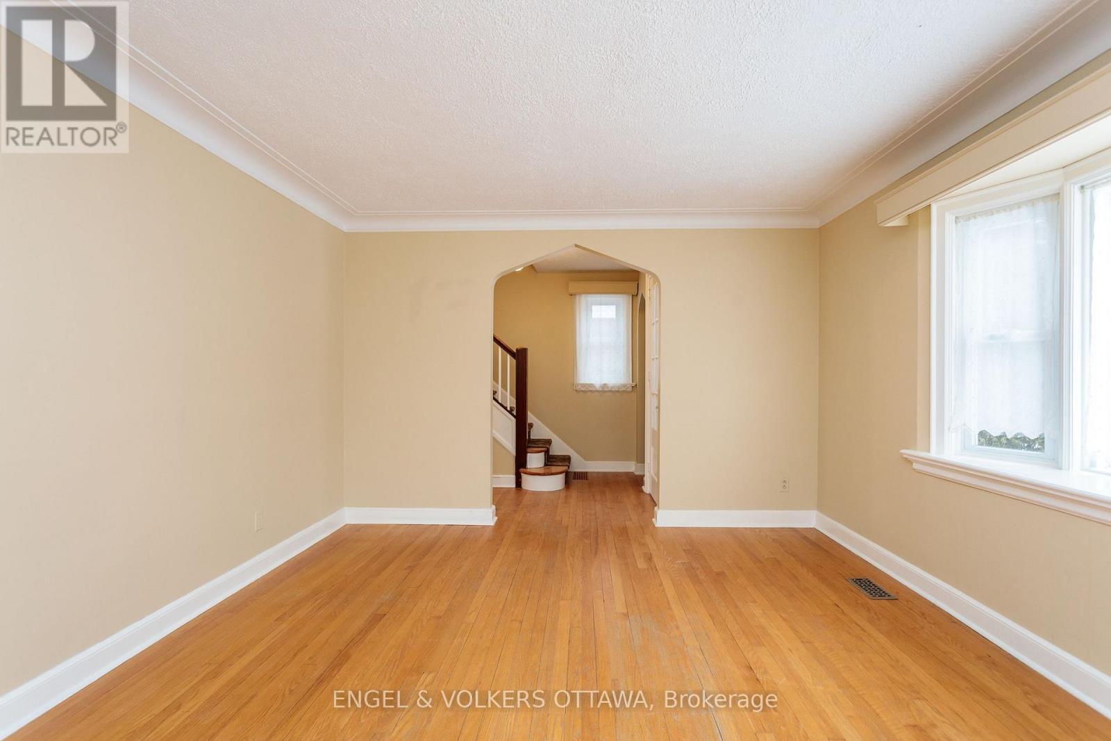 225 Pleasant Park Road, Ottawa, ON