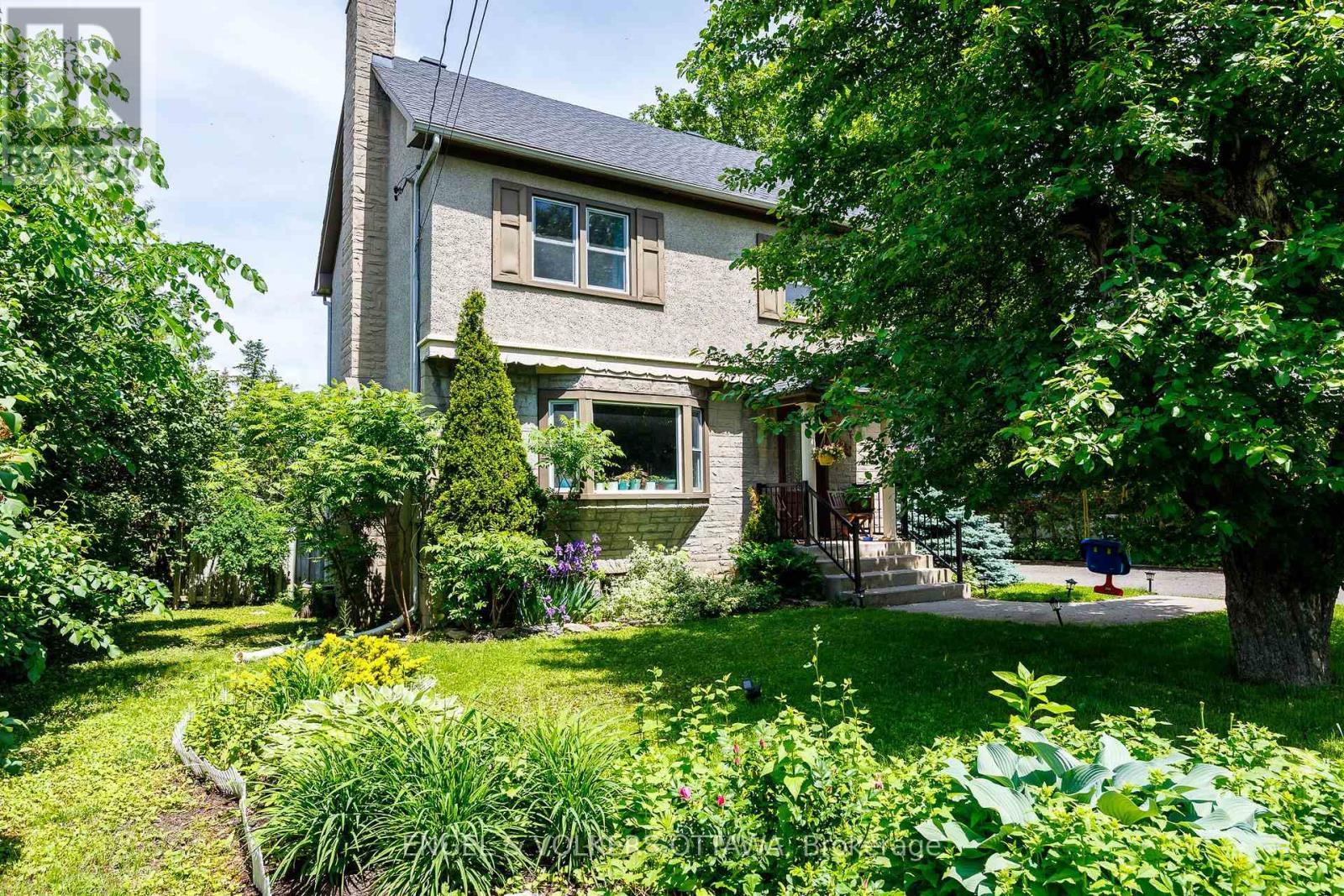 225 Pleasant Park Road, Ottawa, ON