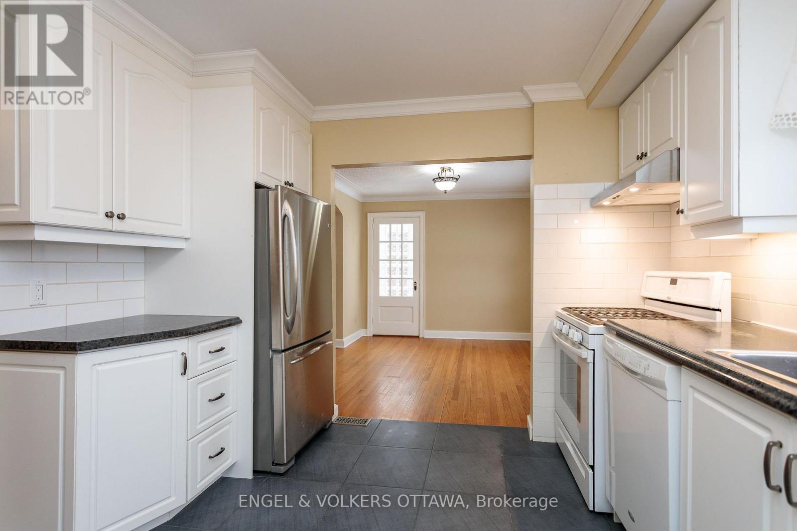225 Pleasant Park Road, Ottawa, ON