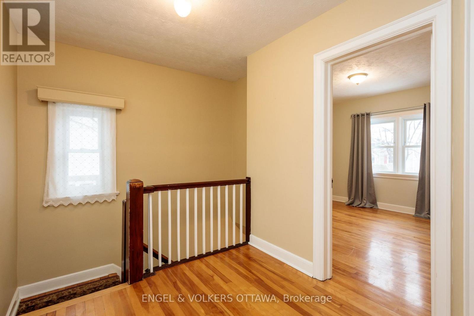 225 Pleasant Park Road, Ottawa, ON