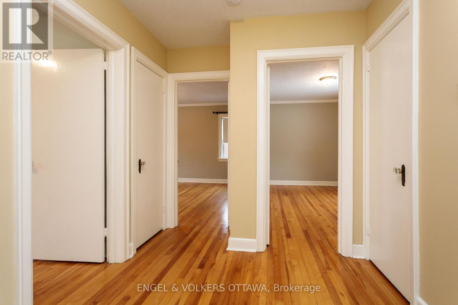 225 Pleasant Park Road, Ottawa, ON