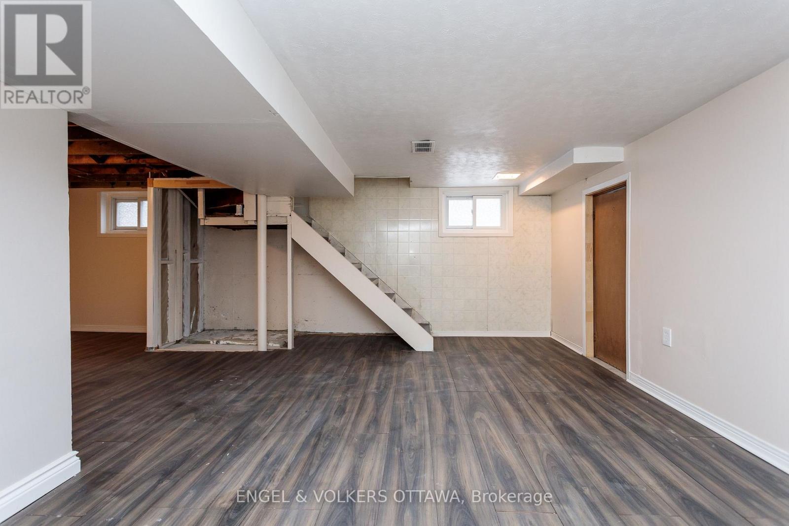 225 Pleasant Park Road, Ottawa, ON
