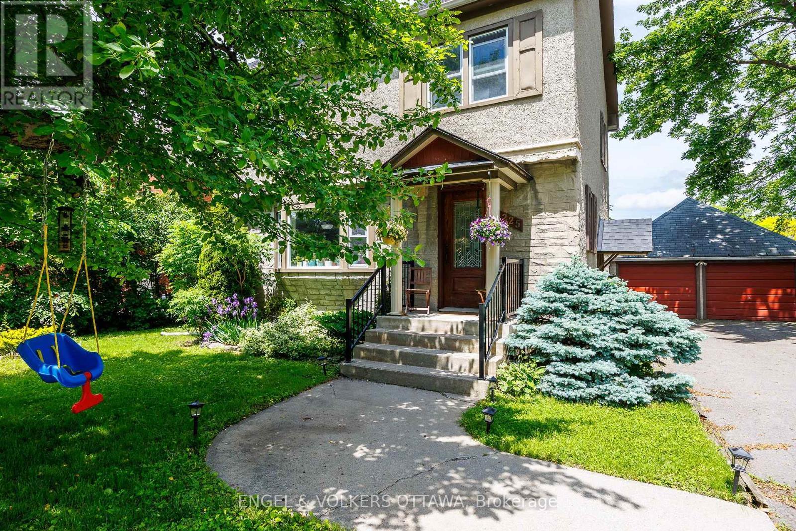 225 Pleasant Park Road, Ottawa, ON