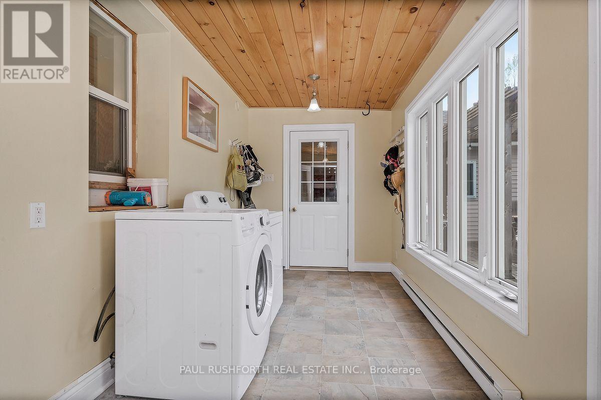 Laundry - 100 Poole Street, Mcnab/Braeside, ON