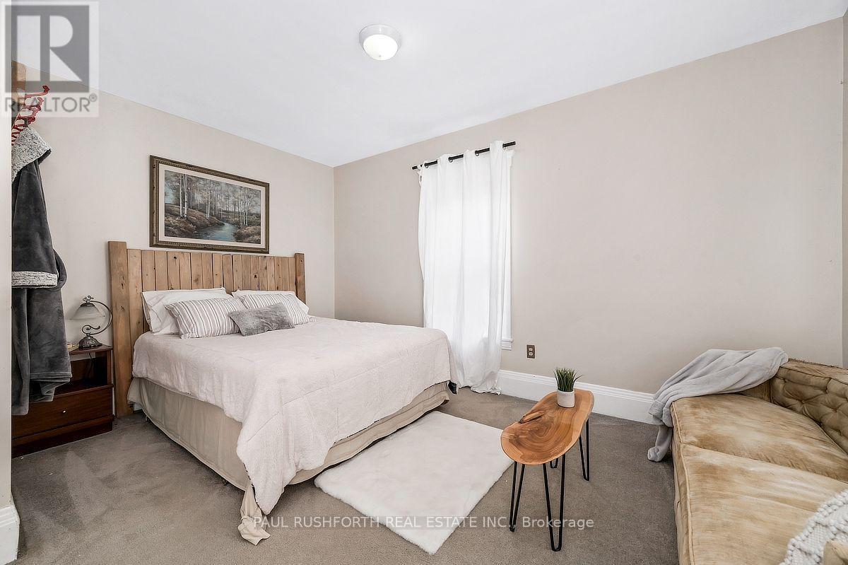Primary Bedroom - 100 Poole Street, Mcnab/Braeside, ON