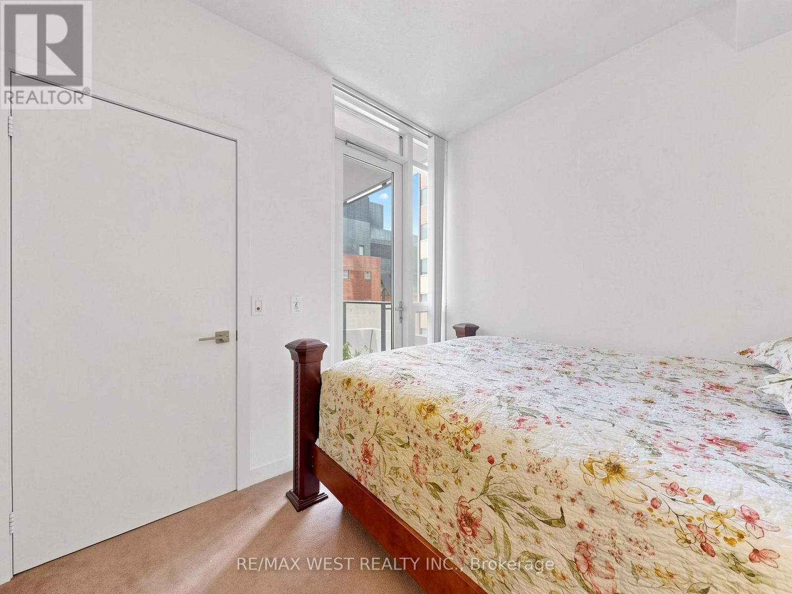 513 - 770 Bay Street, Toronto, ON