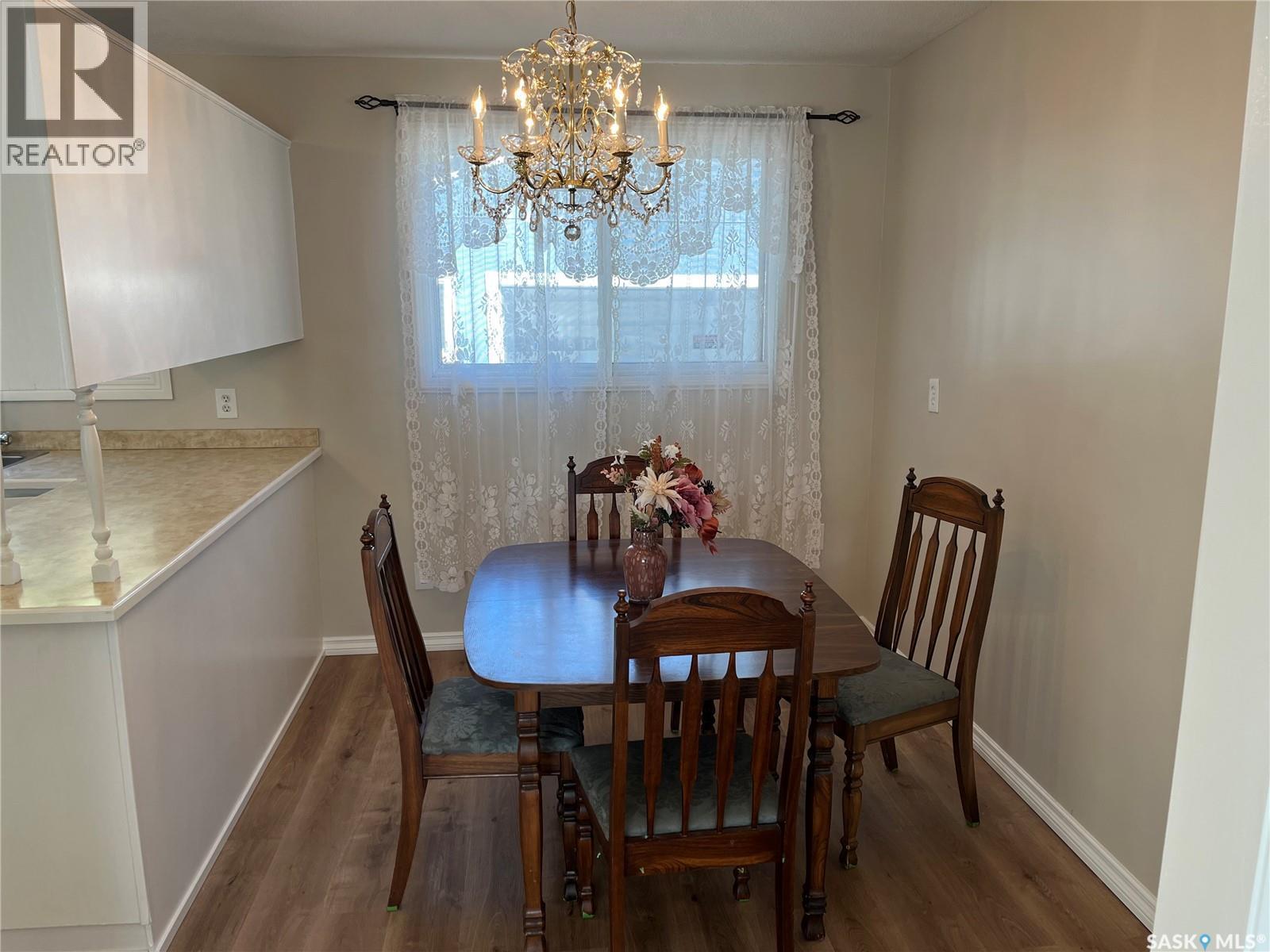 East 1928 Dewdney Avenue E, Regina, SK