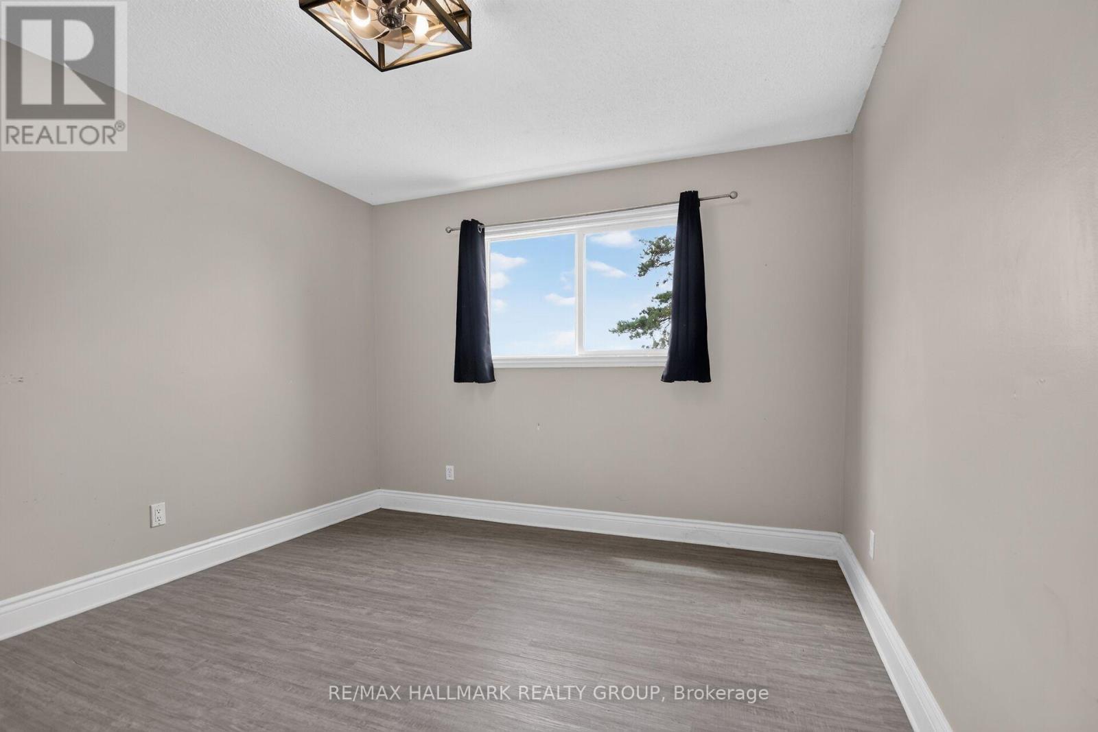 Primary bedroom - 28 Second Street, Edwardsburgh/Cardinal, ON