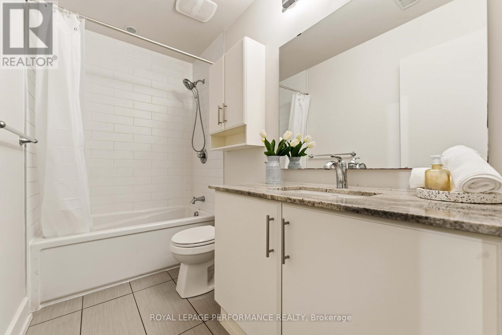 22 Bergeron Private, Ottawa, ON
