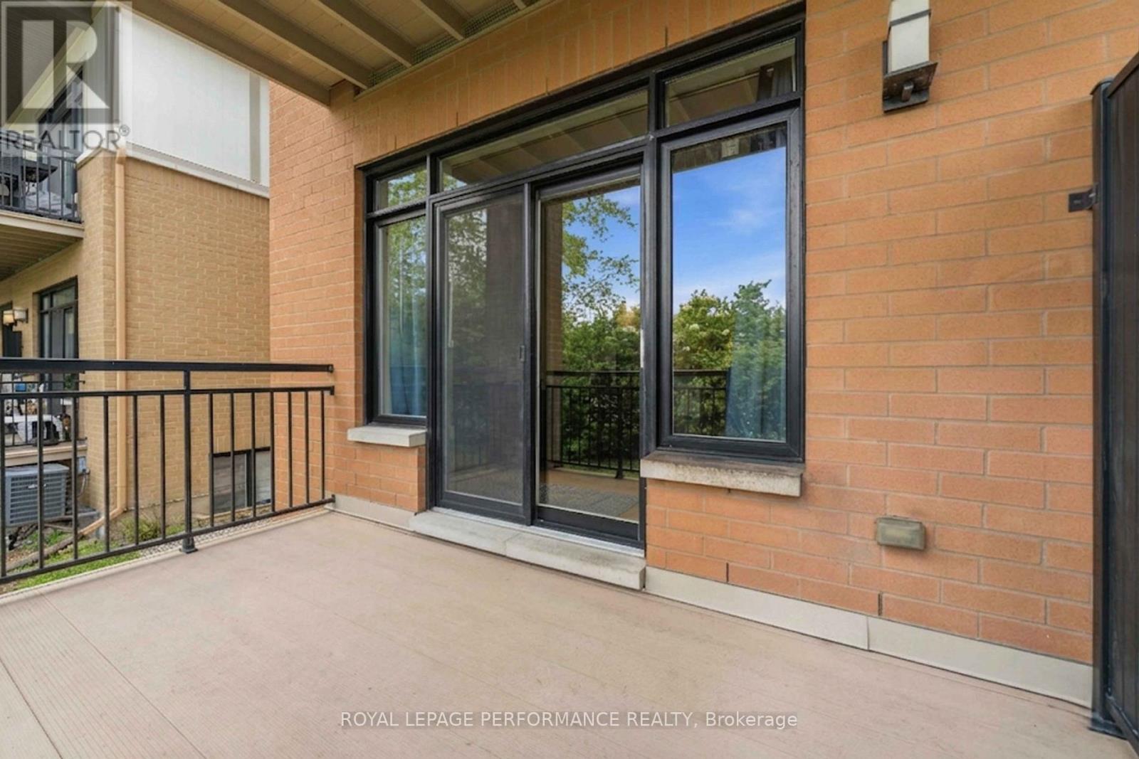 22 Bergeron Private, Ottawa, ON