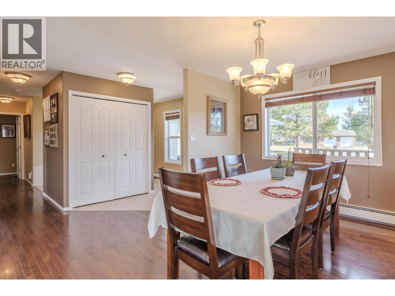 6500 Grey Crescent, 100 Mile House, BC