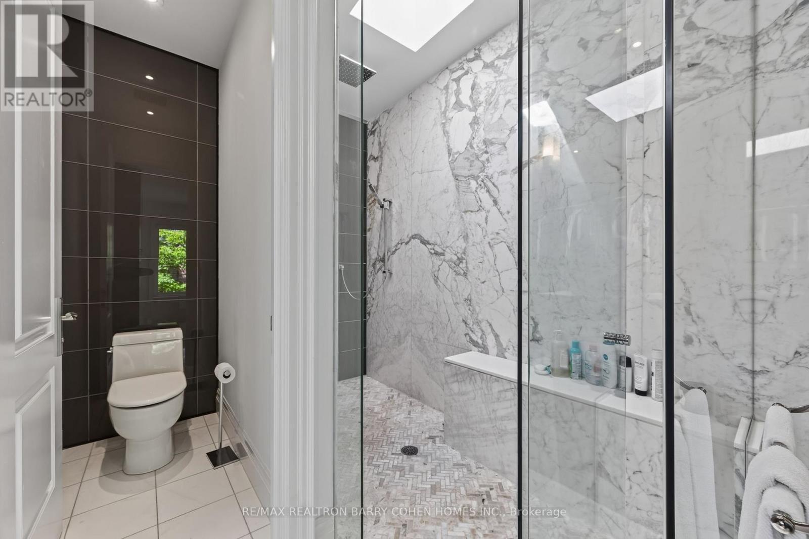 20B Woodlawn Avenue W, Toronto, ON