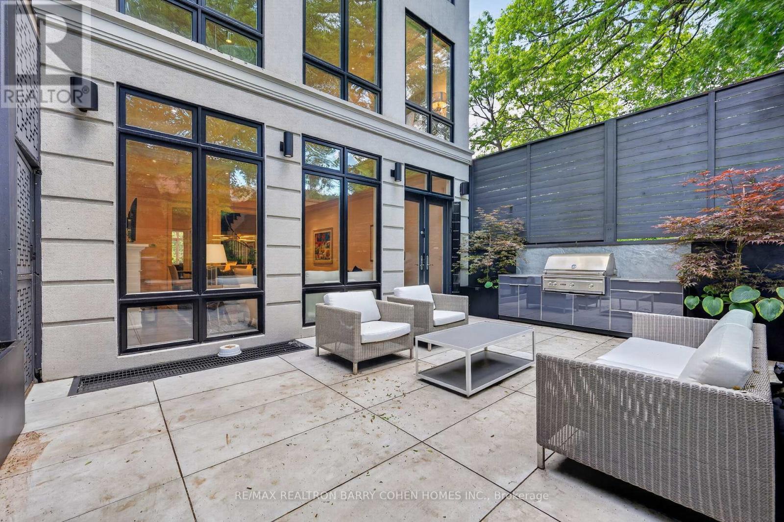 20B Woodlawn Avenue W, Toronto, ON