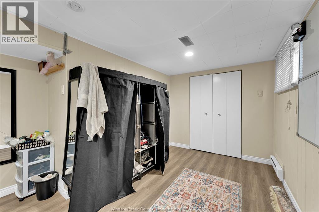 2244 Vercheres Avenue, Windsor, ON