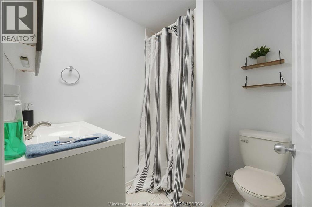2244 Vercheres Avenue, Windsor, ON