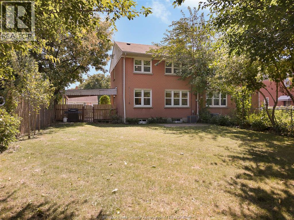 2244 Vercheres Avenue, Windsor, ON