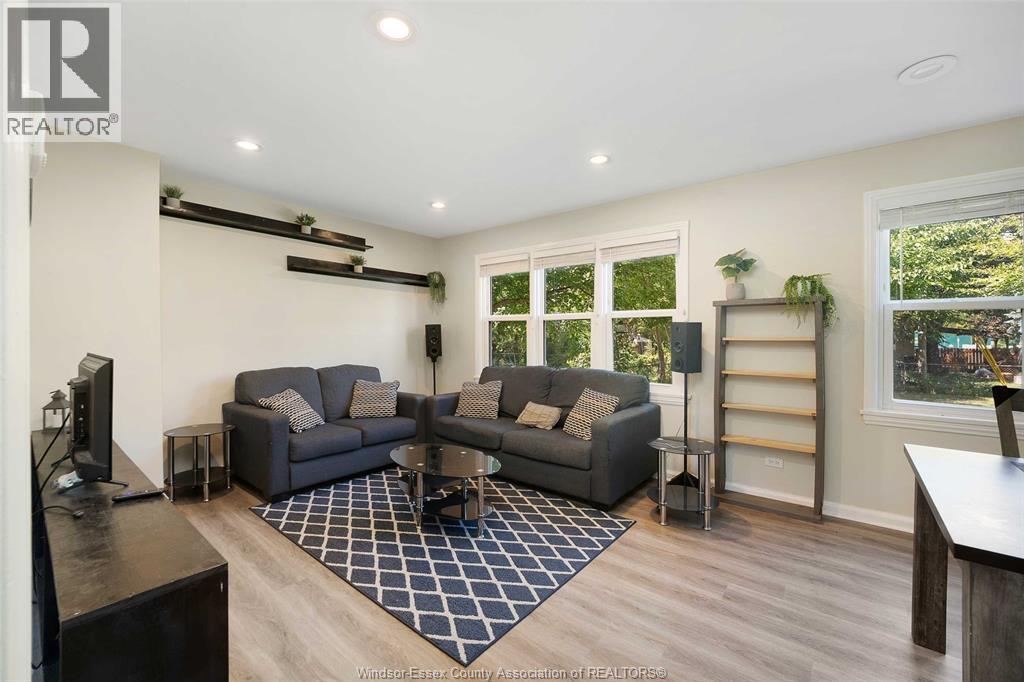 2244 Vercheres Avenue, Windsor, ON
