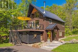157 CHALET CRESCENT Huntsville (Chaffey), ON P1H 1A8