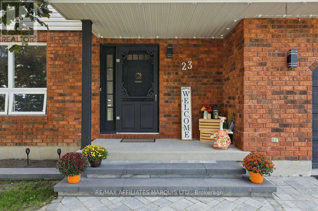 23 Barnhart Drive, South Stormont, ON
