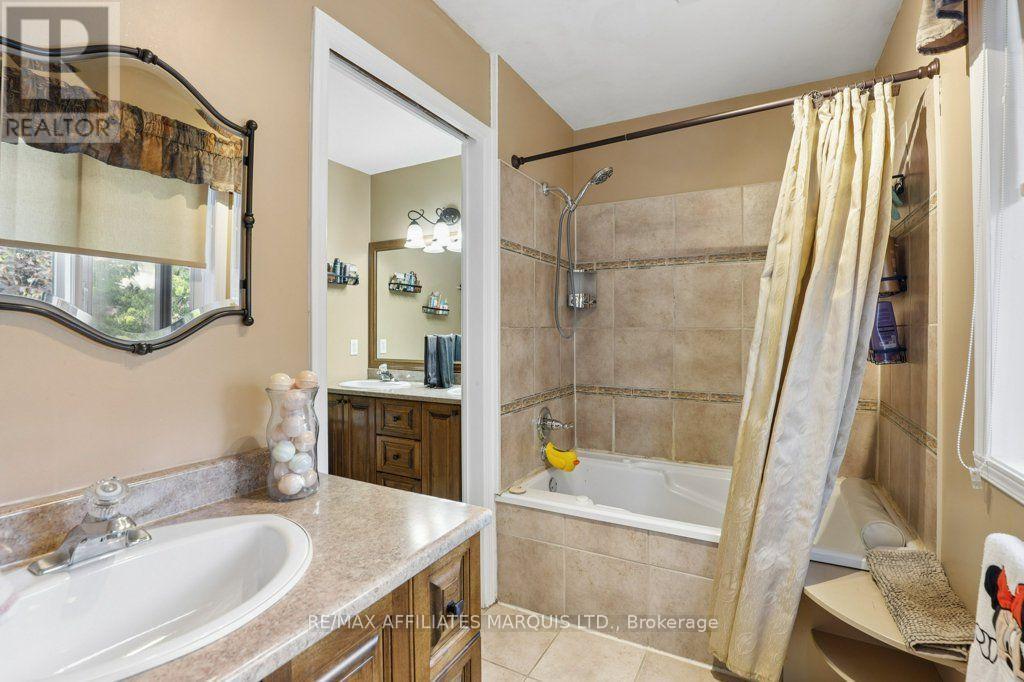 23 Barnhart Drive, South Stormont, ON