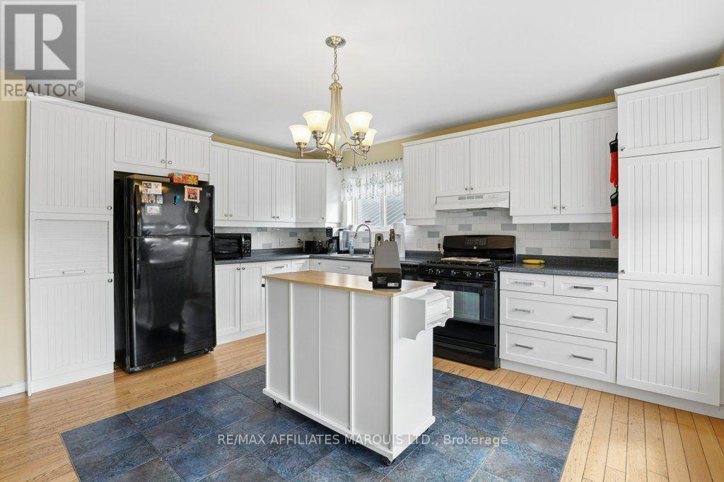 23 Barnhart Drive, South Stormont, ON