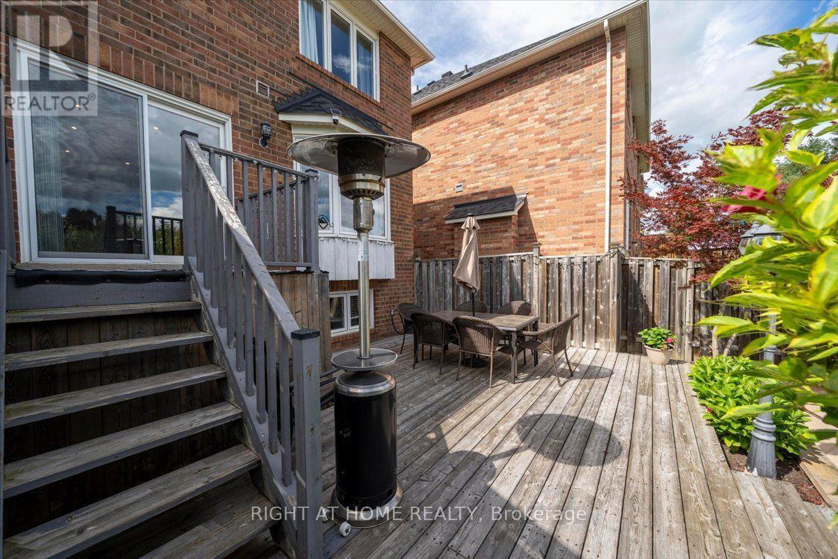 235 Weldon Road, Whitchurch-Stouffville, ON