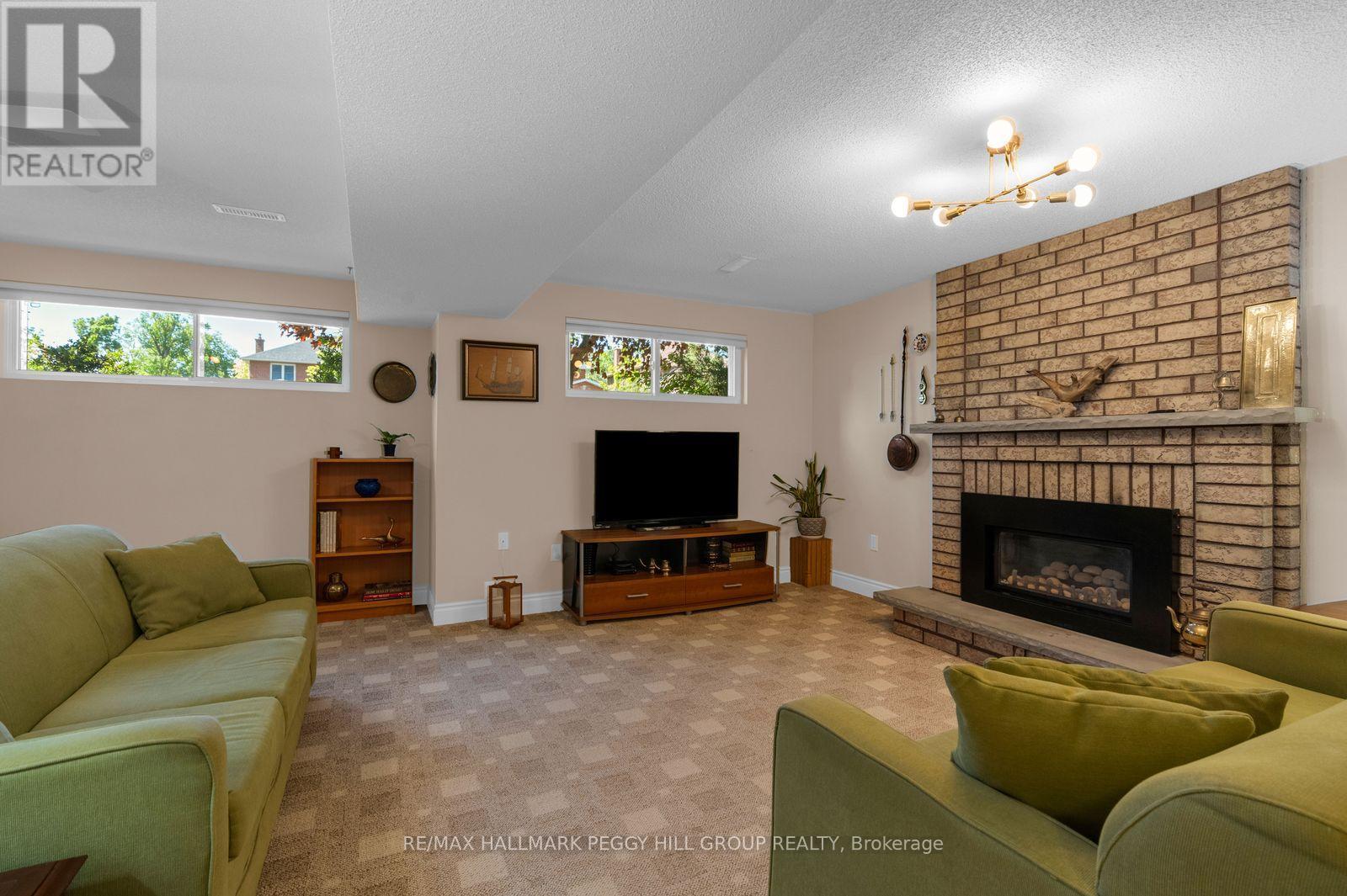 5 Barwick Drive, Barrie, ON