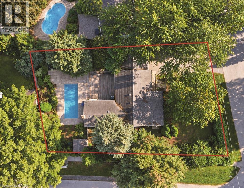 505 Patricia Drive, Oakville, ON