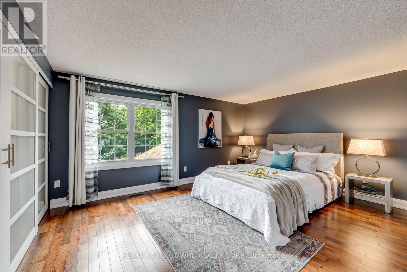 1198 Potters Wheel Crescent, Oakville, ON