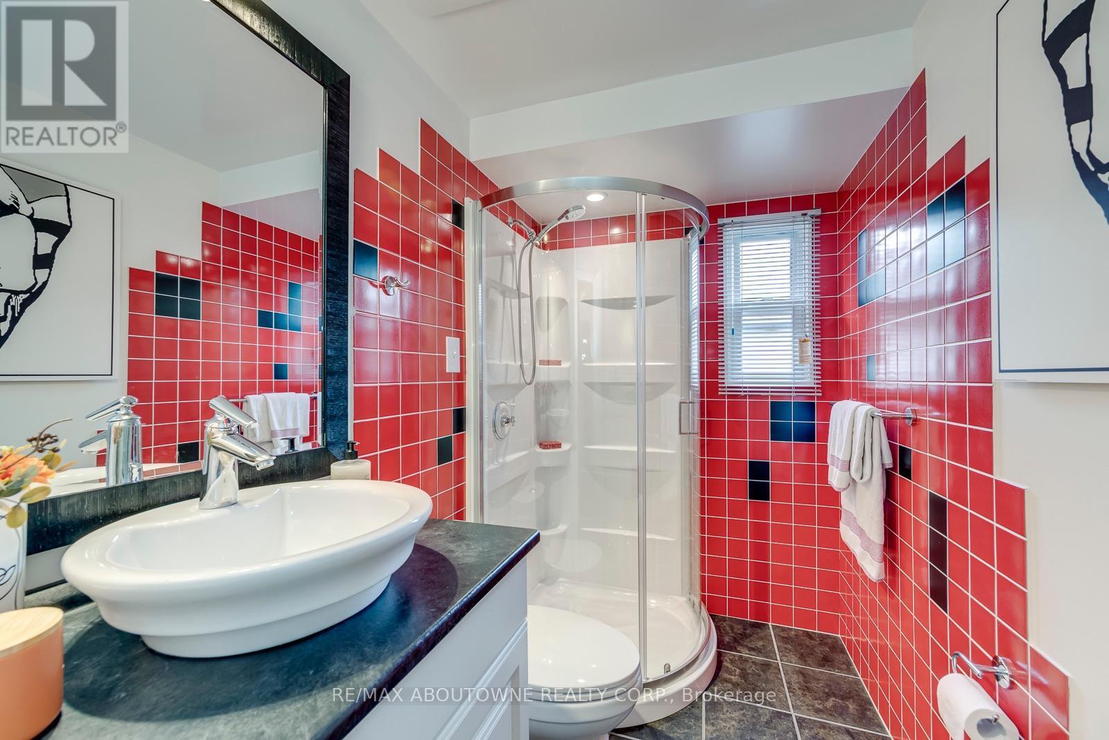 1198 Potters Wheel Crescent, Oakville, ON