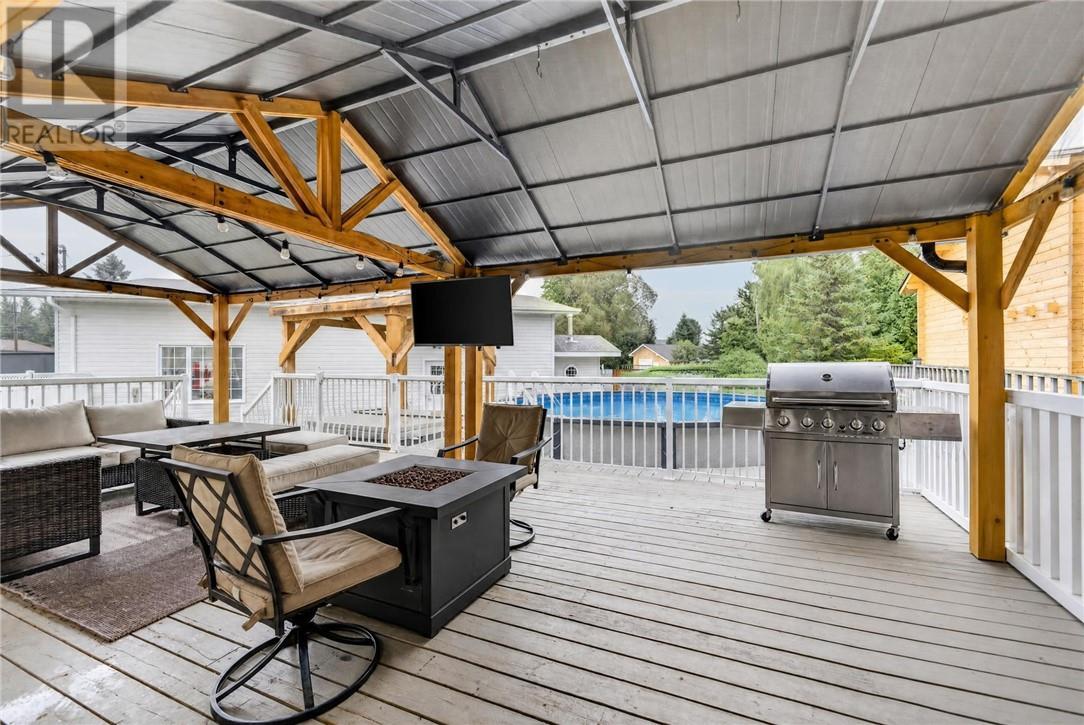 312 Omer Street, Chelmsford, ON