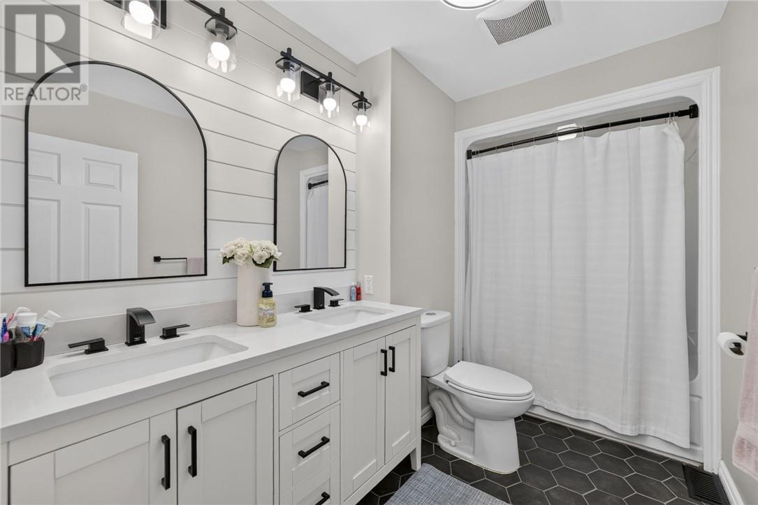 312 Omer Street, Chelmsford, ON