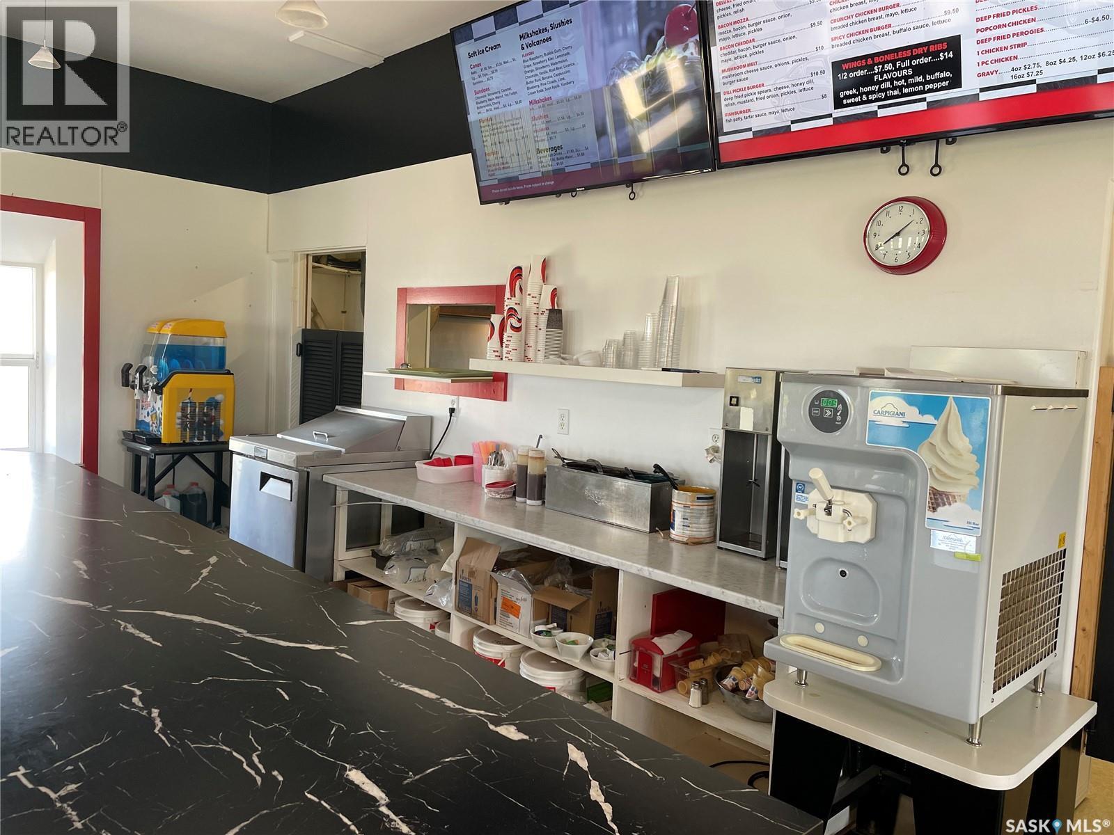 402 Davidson Avenue, Kelvington, SK