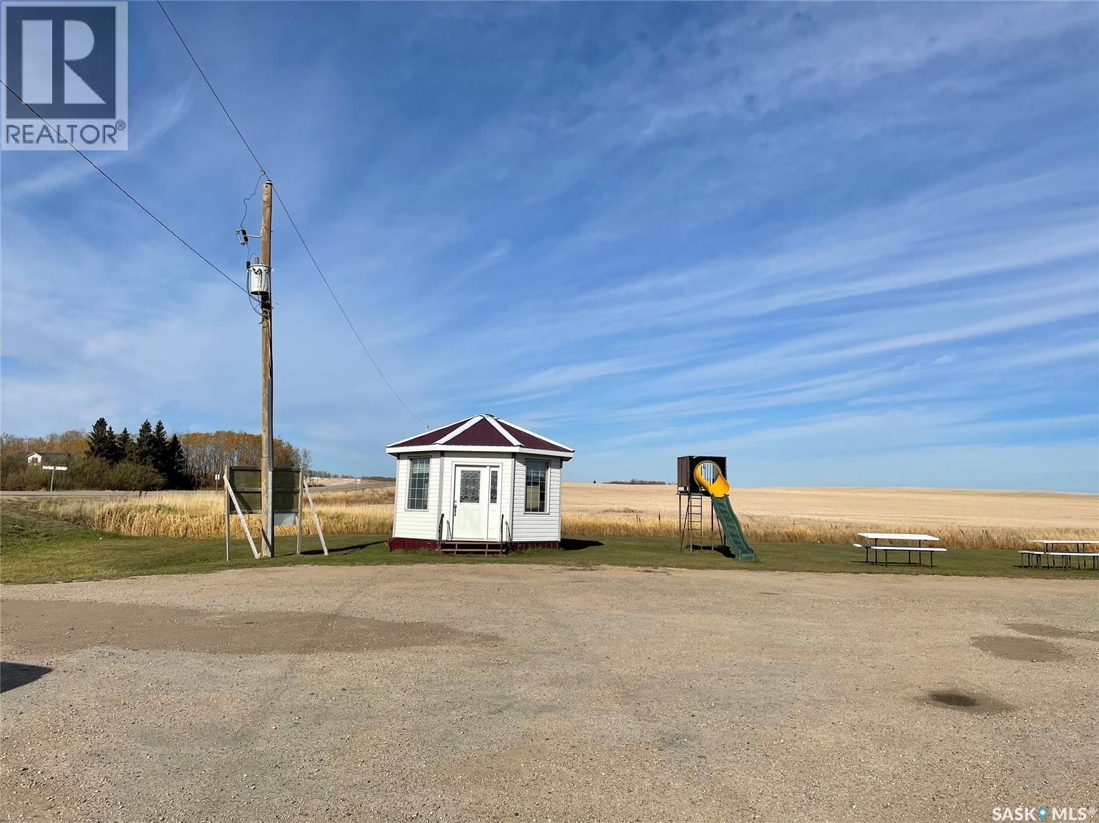 402 Davidson Avenue, Kelvington, SK