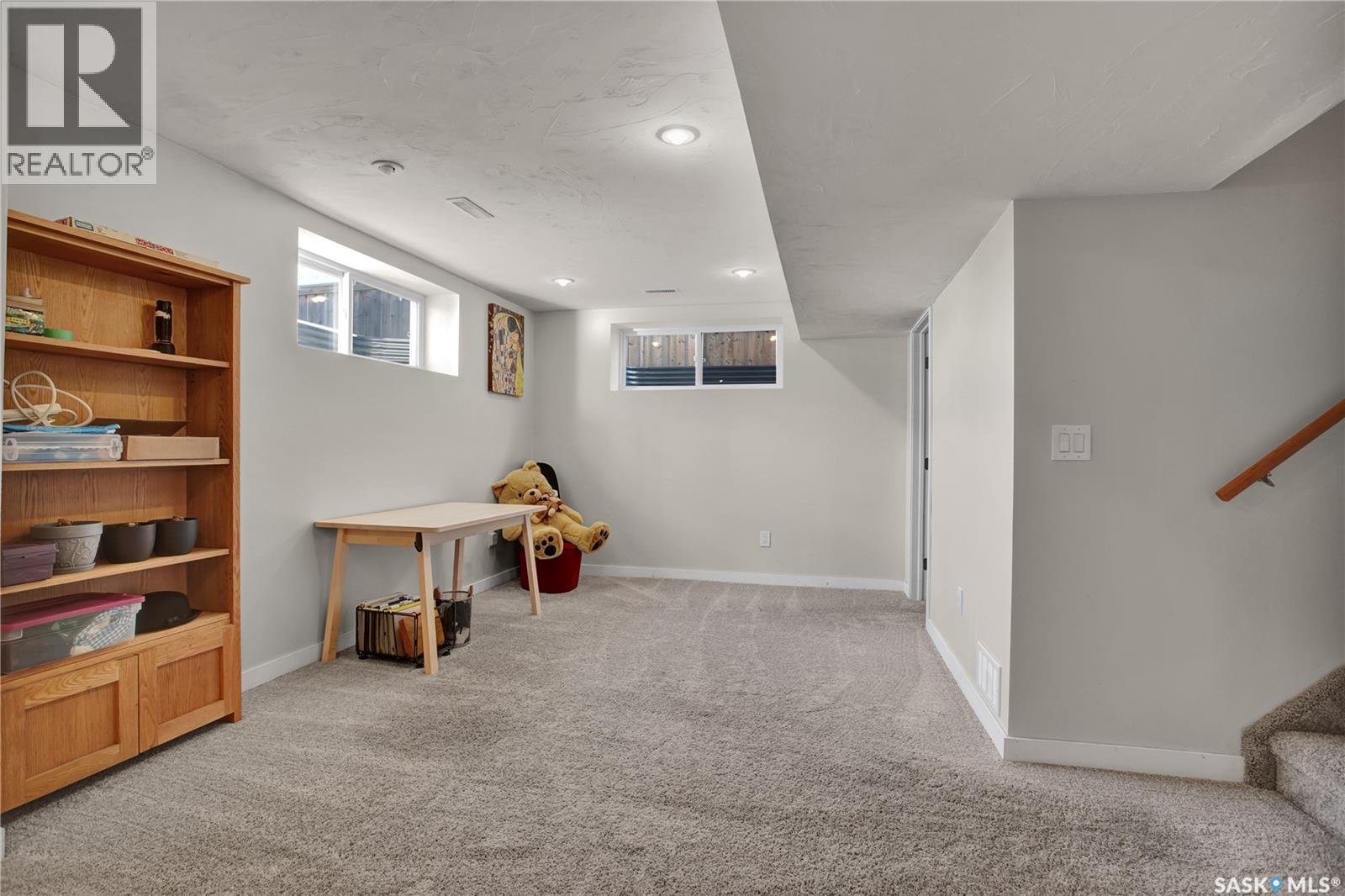 123 Whalley Crescent, Saskatoon, SK