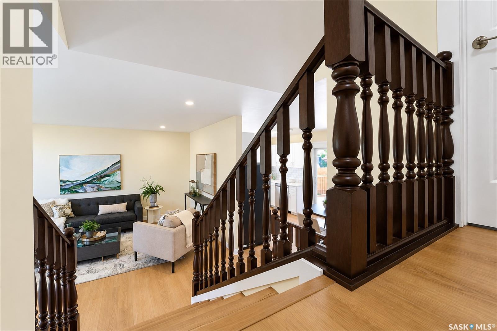 734 Sherry Way, Saskatoon, SK