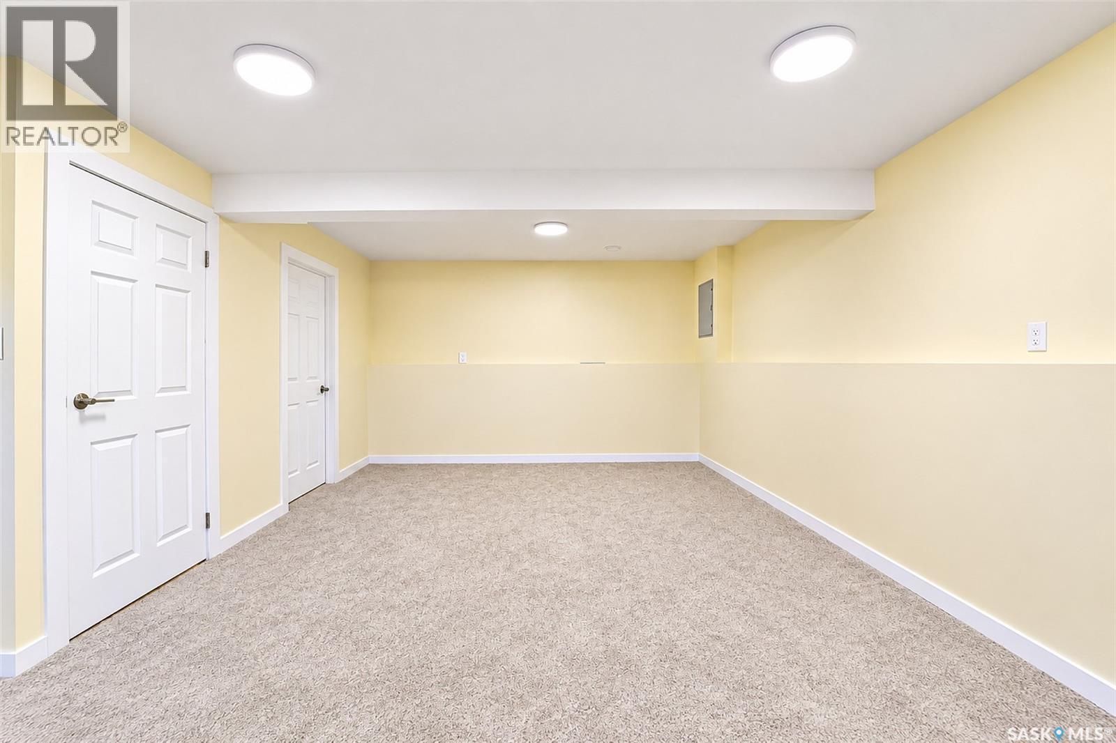 734 Sherry Way, Saskatoon, SK