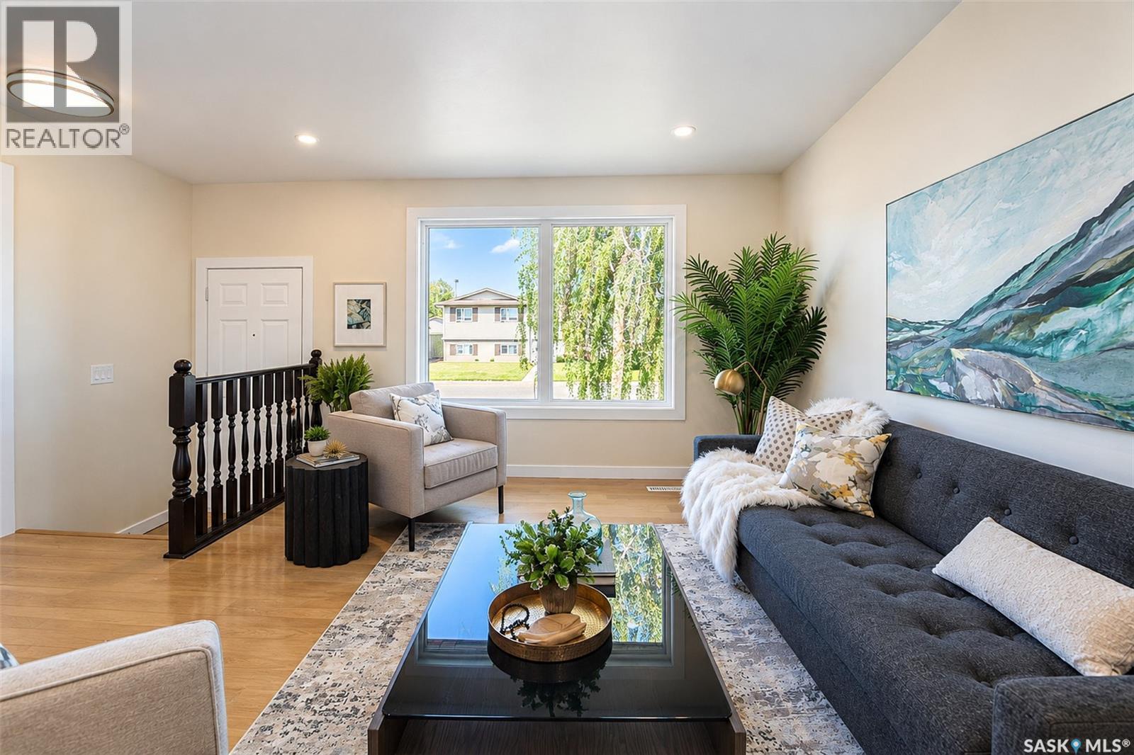 734 Sherry Way, Saskatoon, SK