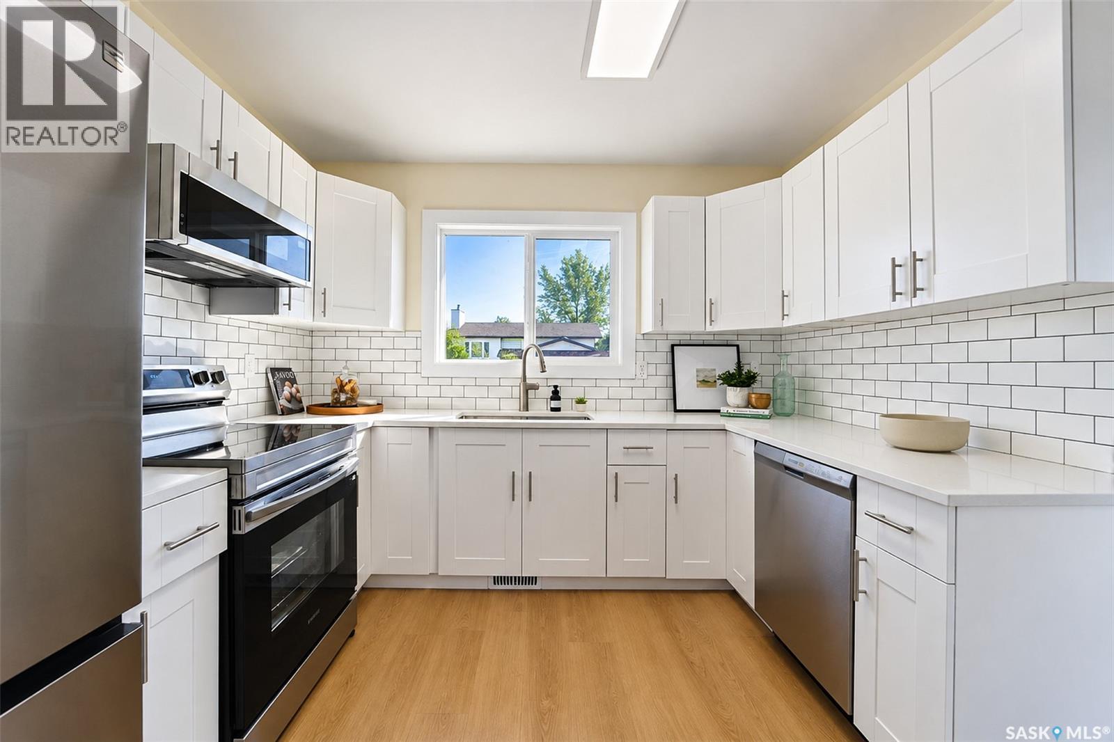734 Sherry Way, Saskatoon, SK