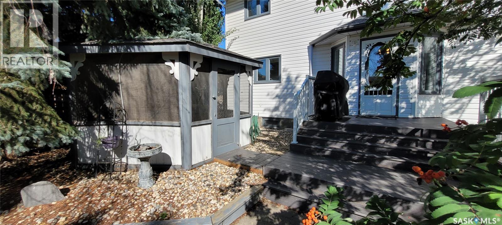 707 Emmeline Cove, Saskatoon, SK